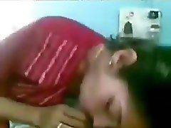 Pune Girl Gives BJ and Gets fucked..!!
